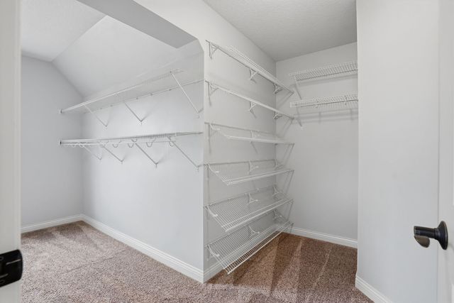 4889 Allen Road, Bettendorf, IA 52722