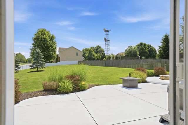 4889 Allen Road, Bettendorf, IA 52722