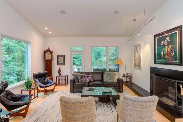 1908 S Lakeshore Drive, Chapel Hill, NC 27514