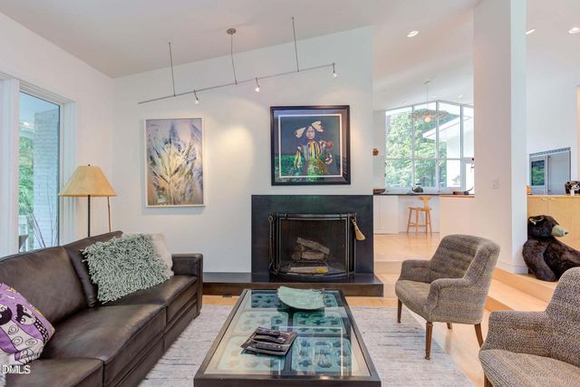 1908 S Lakeshore Drive, Chapel Hill, NC 27514