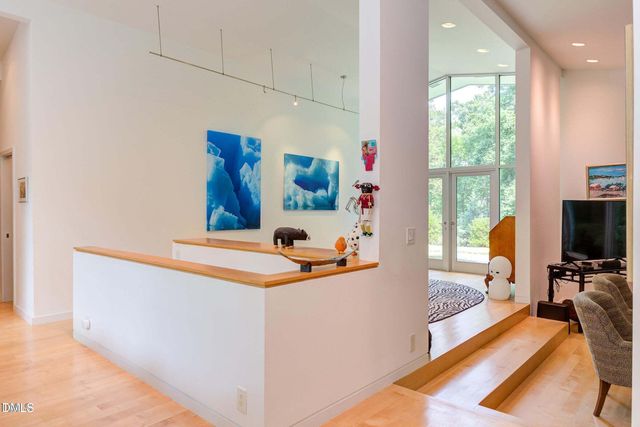 1908 S Lakeshore Drive, Chapel Hill, NC 27514