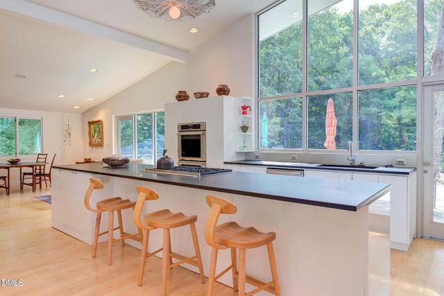 1908 S Lakeshore Drive, Chapel Hill, NC 27514