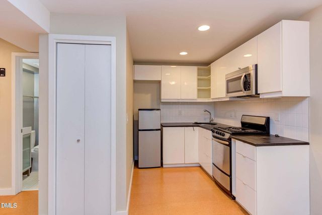 1908 S Lakeshore Drive, Chapel Hill, NC 27514