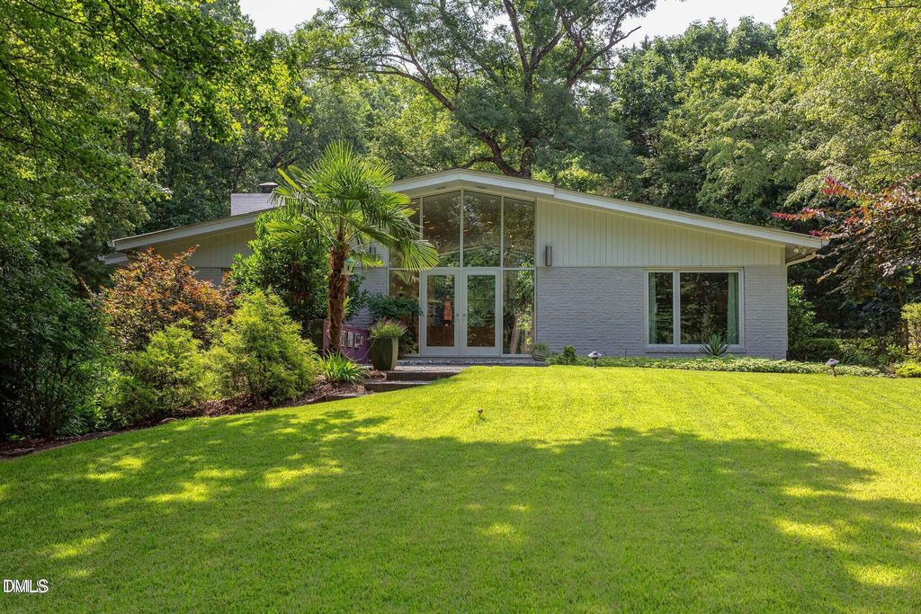 1908 S Lakeshore Drive, Chapel Hill, NC 27514