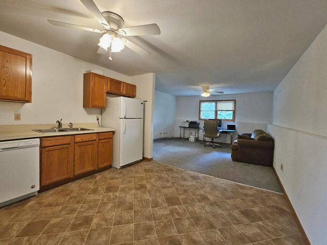 647 N Calumet Road, Chesterton, IN 46304