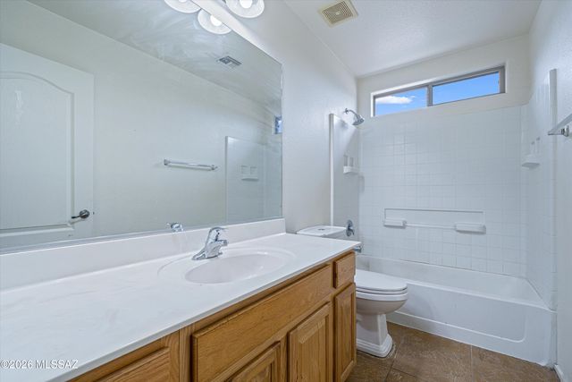 7793 S Cobble Hill Court, Tucson, AZ 85756