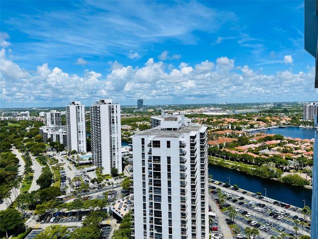 20281 E Country Club Dr 2405, Aventura, FL 33180