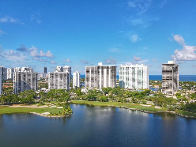 20281 E Country Club Dr 2405, Aventura, FL 33180