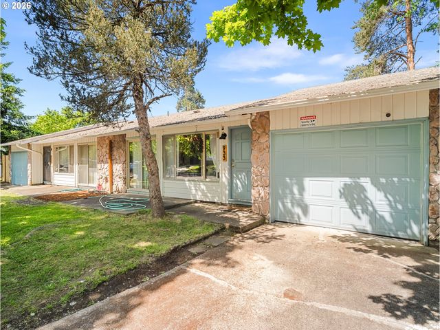 933 Se RENE Ave, Gresham, OR 97080