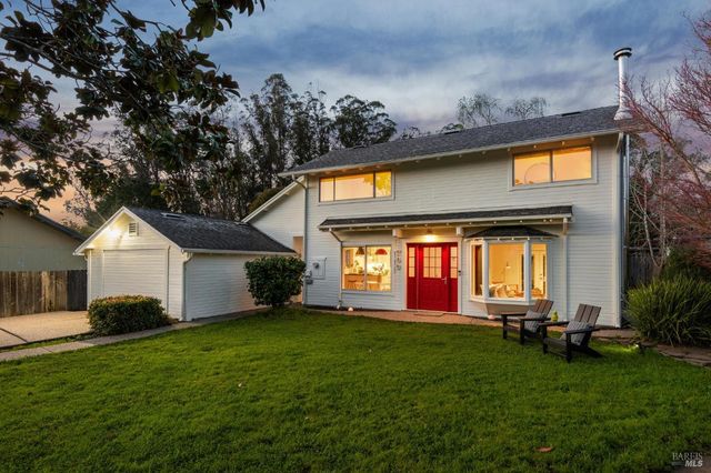 700 B St, Point Reyes Station, CA 94956