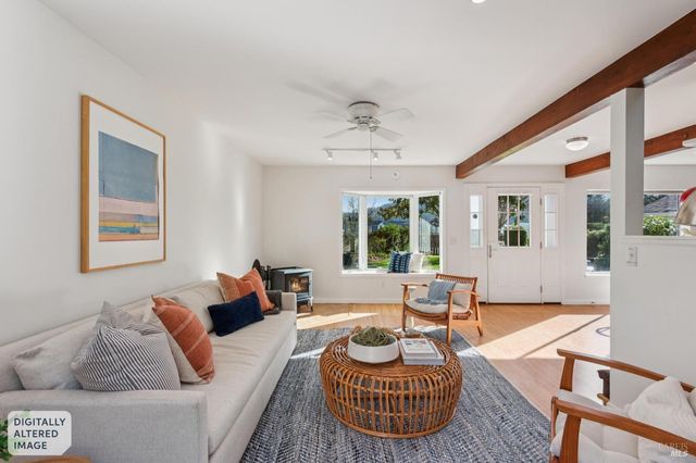 700 B St, Point Reyes Station, CA 94956