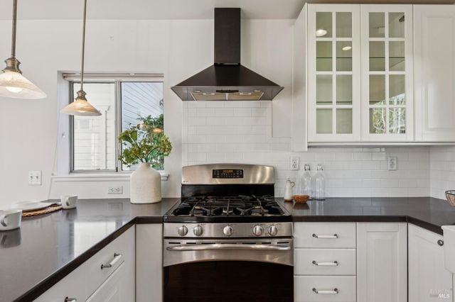 700 B St, Point Reyes Station, CA 94956