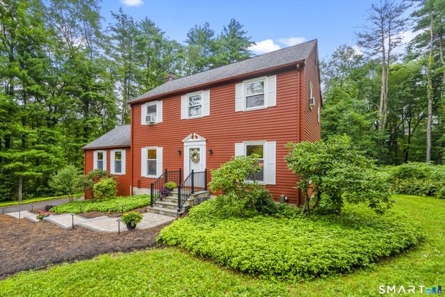 11 Concord Drive, East Granby, CT 06026