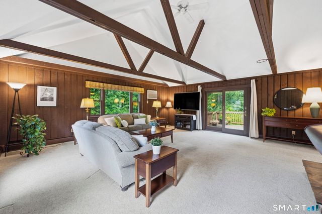 11 Concord Drive, East Granby, CT 06026