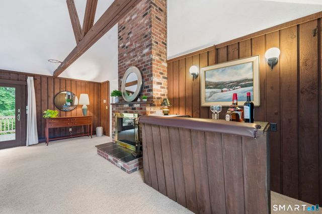 11 Concord Drive, East Granby, CT 06026
