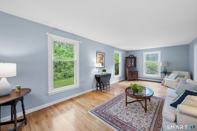 11 Concord Drive, East Granby, CT 06026