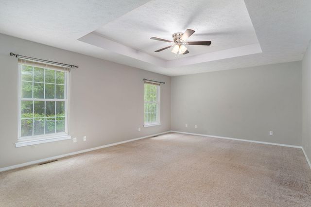 5757 S Foxboro Trail, Springfield, MO 65804
