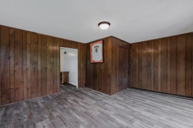 1041 Round Pond Road, Lafayette, GA 30728