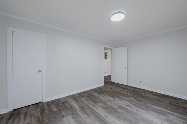 1041 Round Pond Road, Lafayette, GA 30728