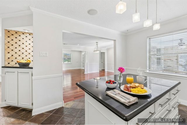 8324 Moorcroft Drive, Dallas, TX 75228