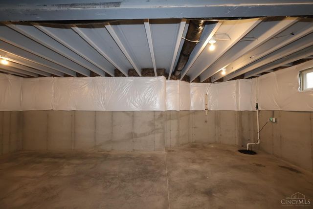 9041 Sorrento Place, Washington Twp, OH 45458