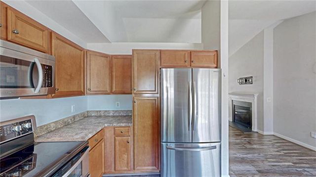 3801 Bluestem Drive, Greensboro, NC 27405