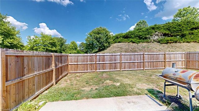 3801 Bluestem Drive, Greensboro, NC 27405