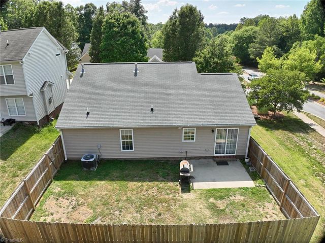 3801 Bluestem Drive, Greensboro, NC 27405