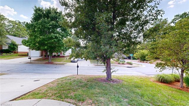 3801 Bluestem Drive, Greensboro, NC 27405