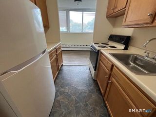 87 Glenbrook Road S, Stamford, CT 06902