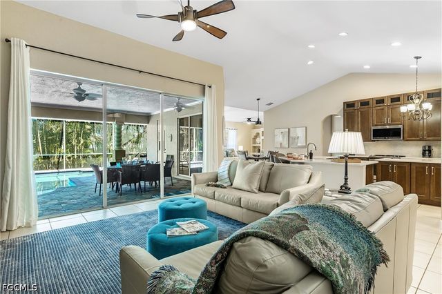 2817 SW 42nd LN, Cape Coral, FL 33914