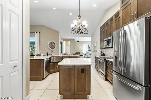 2817 SW 42nd LN, Cape Coral, FL 33914