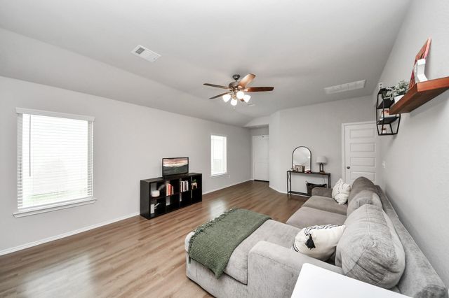 139 Reese Ravine Lane, Magnolia, TX 77354