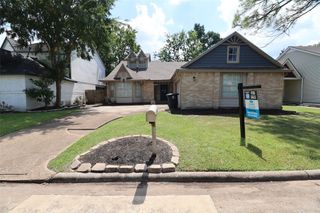 12815 Ashford Knoll Drive, Houston, TX 77082