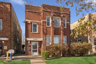 1504 Pitner Avenue, Evanston, IL 60201