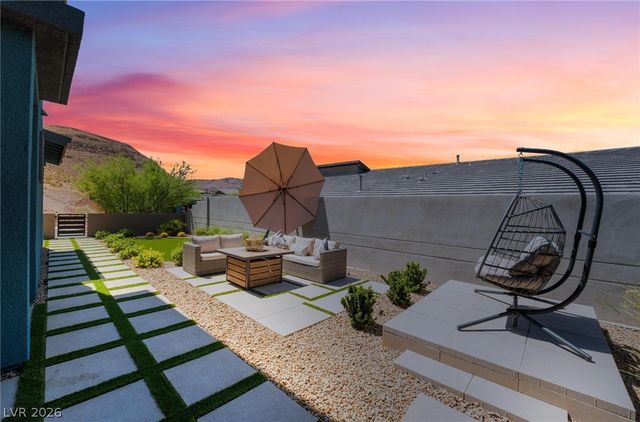 7230 Galaxy Dune Street, Las Vegas, NV 89148