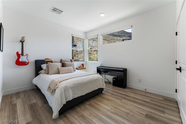 7230 Galaxy Dune Street, Las Vegas, NV 89148