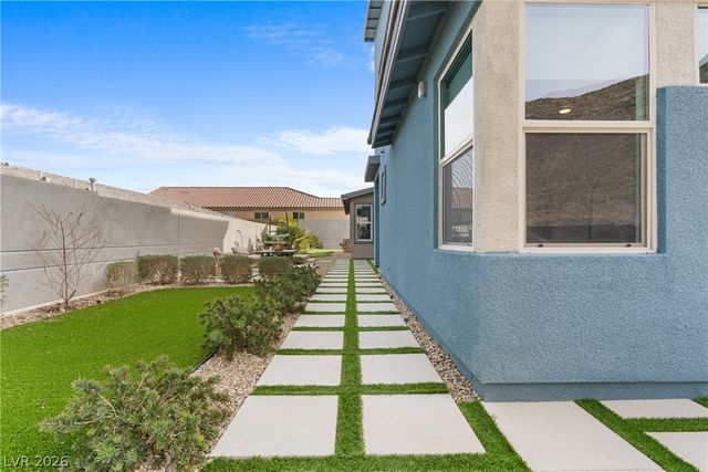 7230 Galaxy Dune Street, Las Vegas, NV 89148