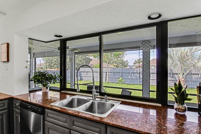 1685 SW Schleicher Lane, Port St. Lucie, FL 34984