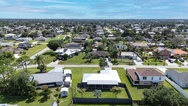 1685 SW Schleicher Lane, Port St. Lucie, FL 34984