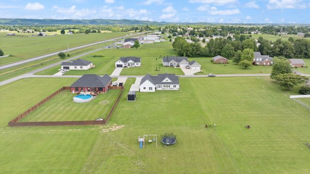 57 Beth Lane, Hustonville, KY 40437