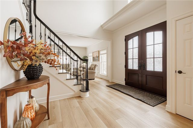 9 Lusk Farm Circle, Pittsford, NY 14534