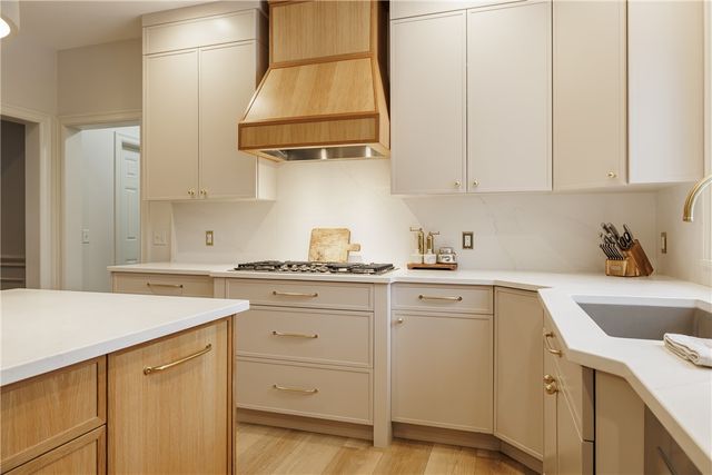 9 Lusk Farm Circle, Pittsford, NY 14534