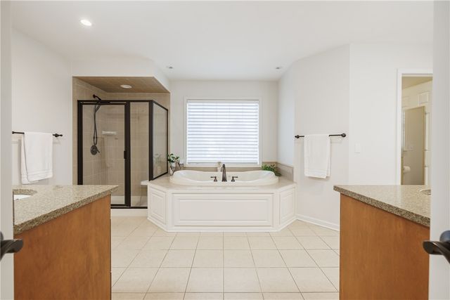 9 Lusk Farm Circle, Pittsford, NY 14534