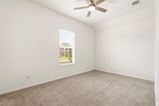 15551 Blue Lake Drive, Mont Belvieu, TX 77523
