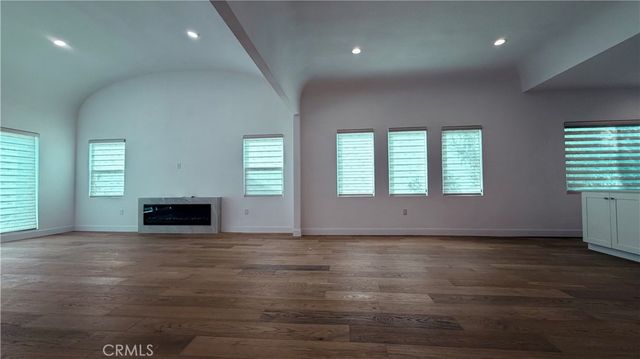 423 S Citrus, Los Angeles, CA 90036