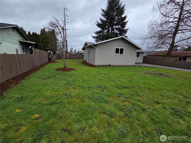 432 SW Diane Street, Castle Rock, WA 98611