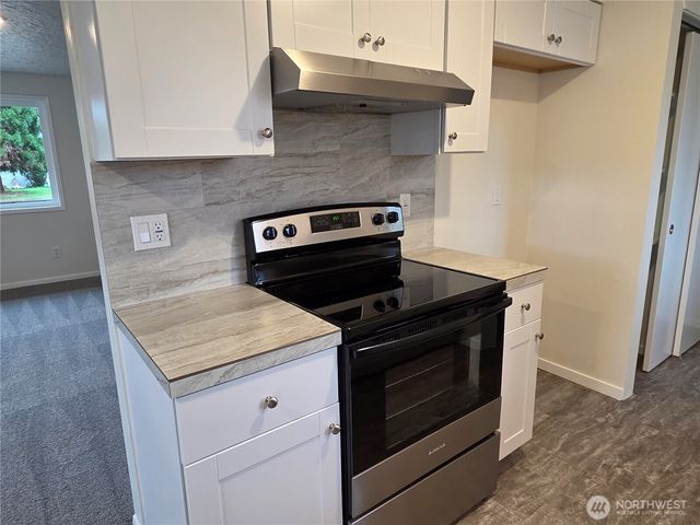 432 SW Diane Street, Castle Rock, WA 98611