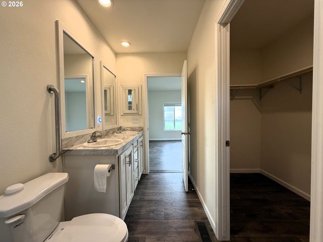15130 S HIGHWAY 101, Brookings, OR 97415