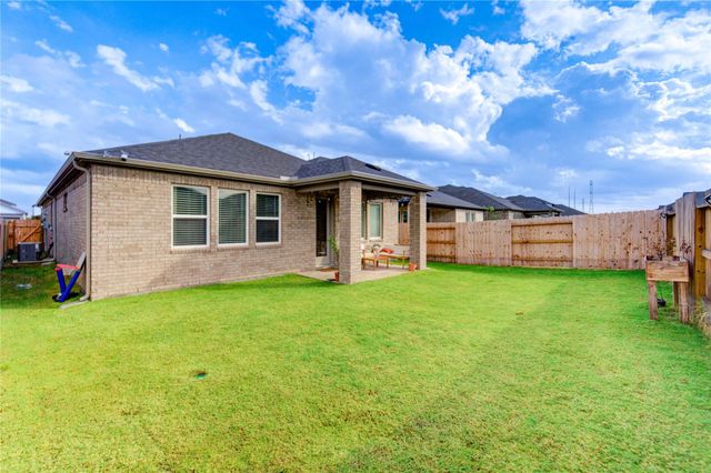 9727 Arrigoni Creek Drive, Cypress, TX 77433